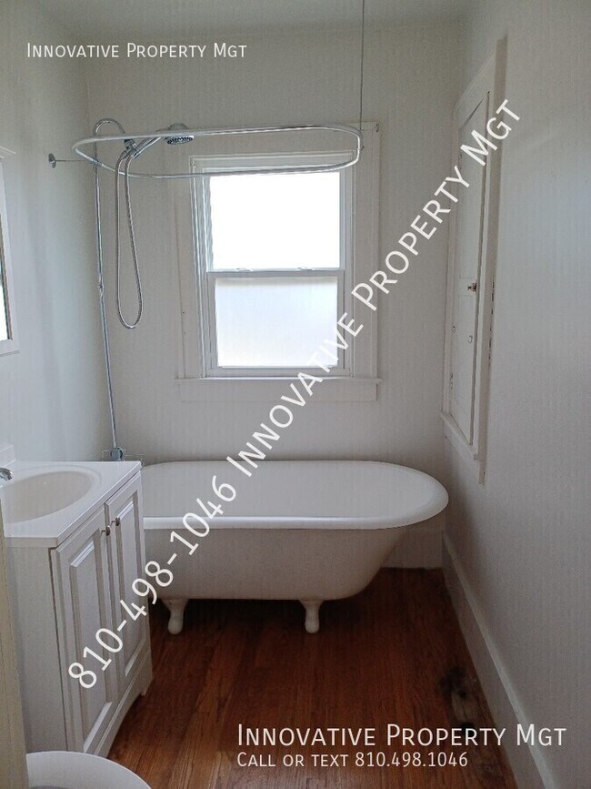 Building Photo - 2126 Monteith St