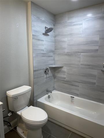 Building Photo - 3160 Delaford Dr