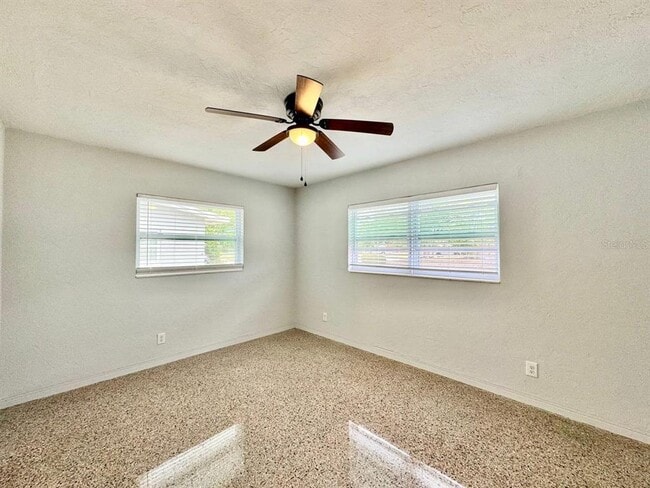 Building Photo - 10932 104th Ave