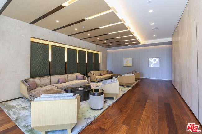 Building Photo - 889 Francisco St