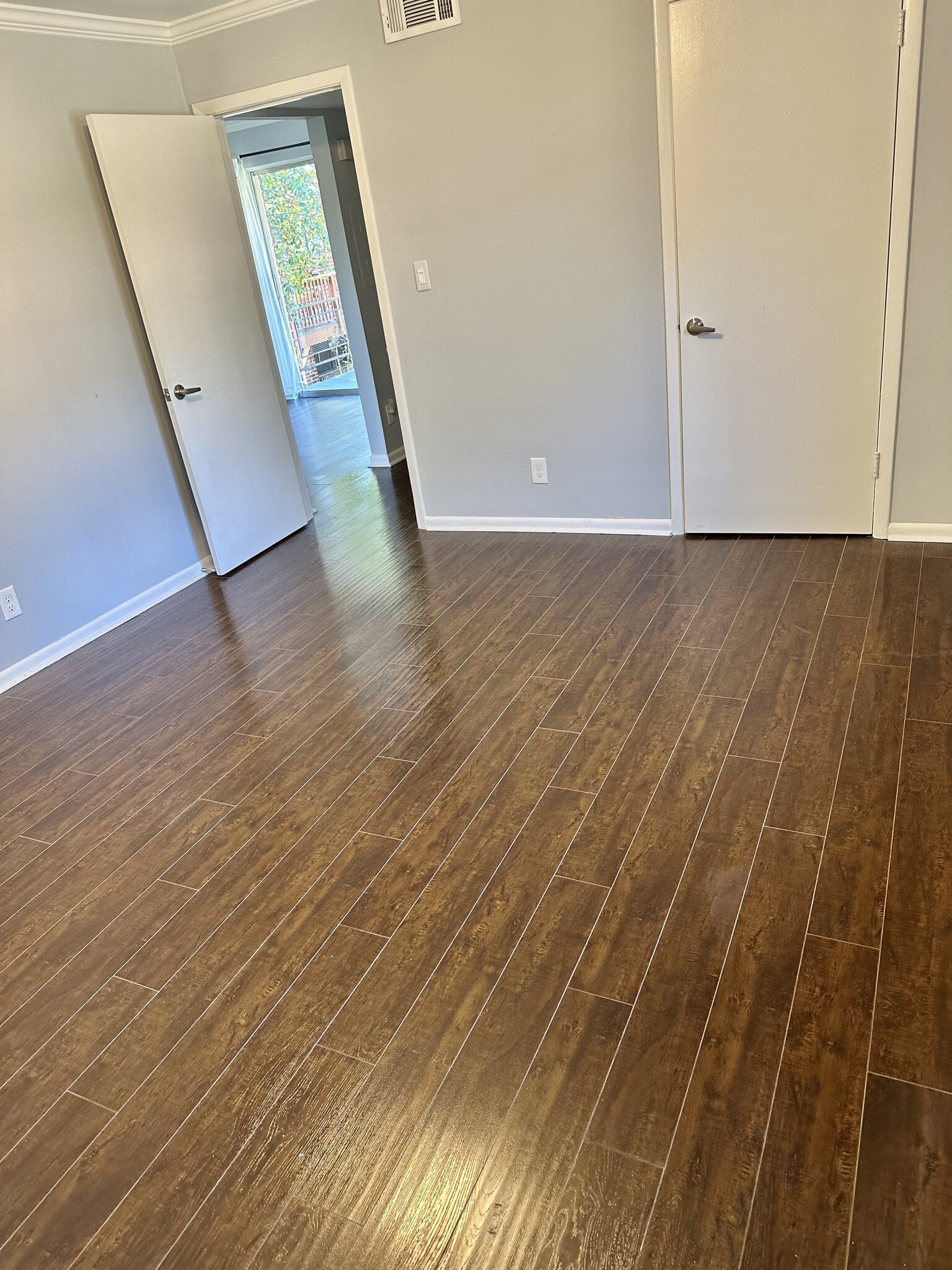 Bedroom - 4266 Roswell Rd NE