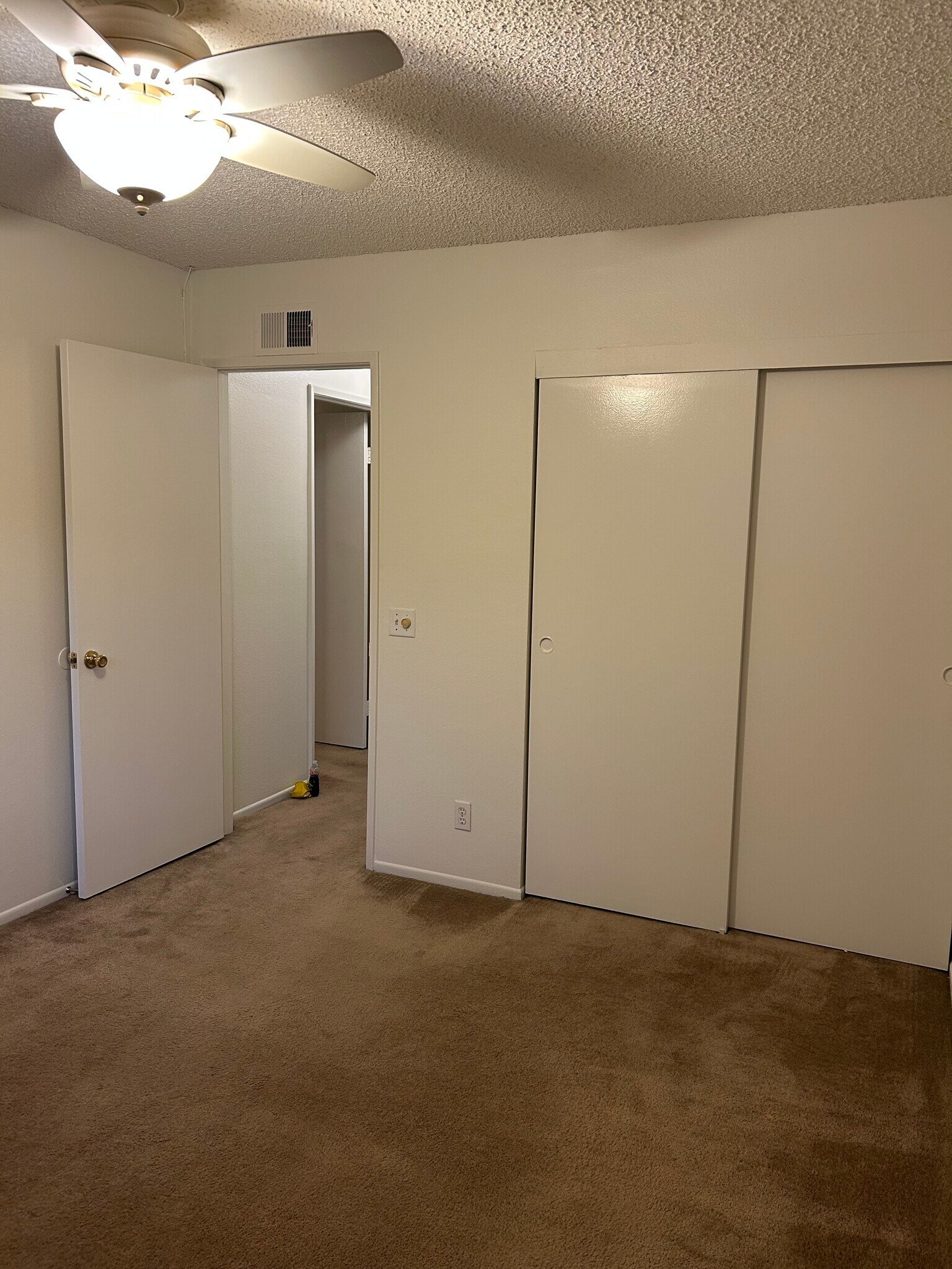 Building Photo - 1975 Boisseranc Ln