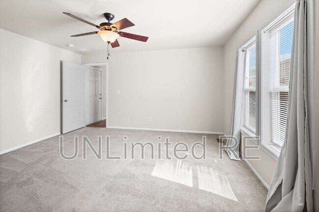 Building Photo - 3157 Erwin Ln