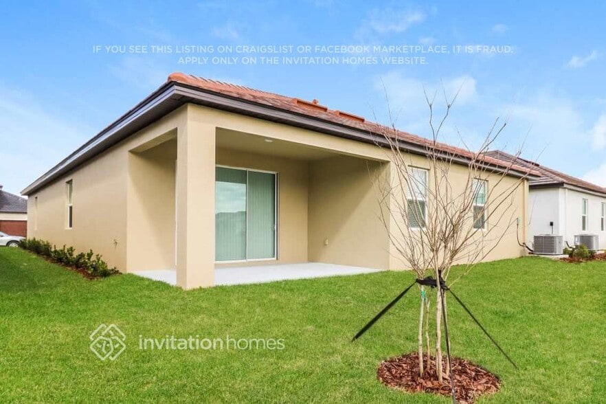 Building Photo - 1616 142nd Ter E