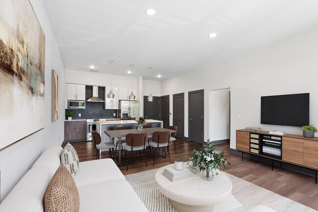 Building Photo - 112 Rogers St NE