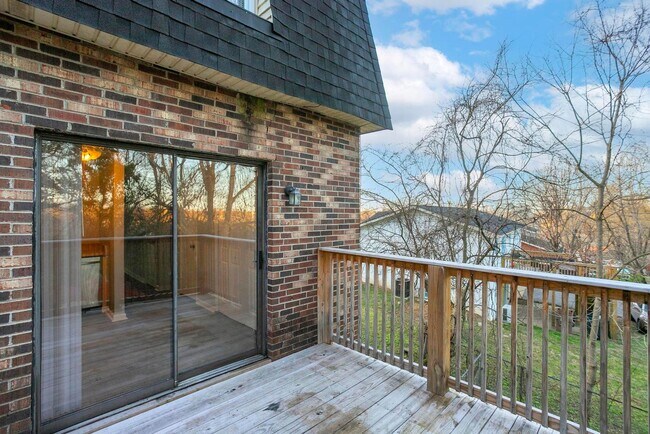 Building Photo - 3309 Falls Creek Dr