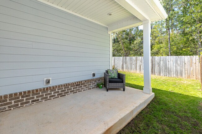 Building Photo - 65 Marsh Landing N