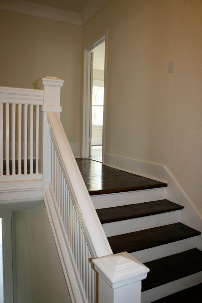 Common stairs to upper units - 1033 S Bonnie Brae St