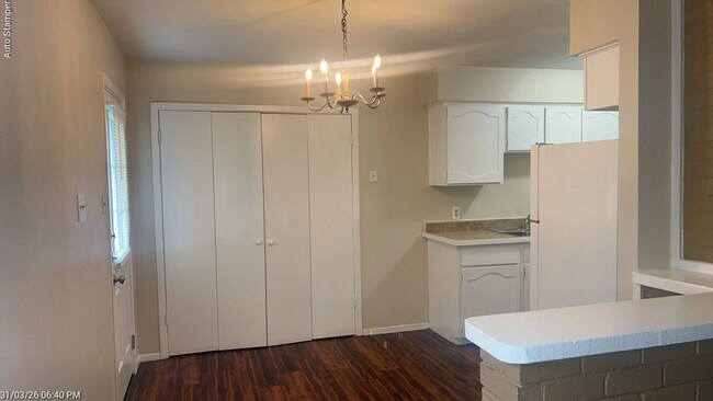 Building Photo - 6541 Wakefield Rd