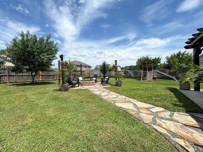 Building Photo - 192 Ivy Stone Dr