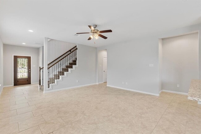 Building Photo - 12123 Parade Park Pl
