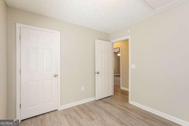 Building Photo - 9100 Ashton Rd