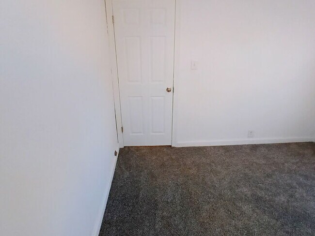 Building Photo - Completely Remodeled | Be the First to Live Here | Voucher Friendly