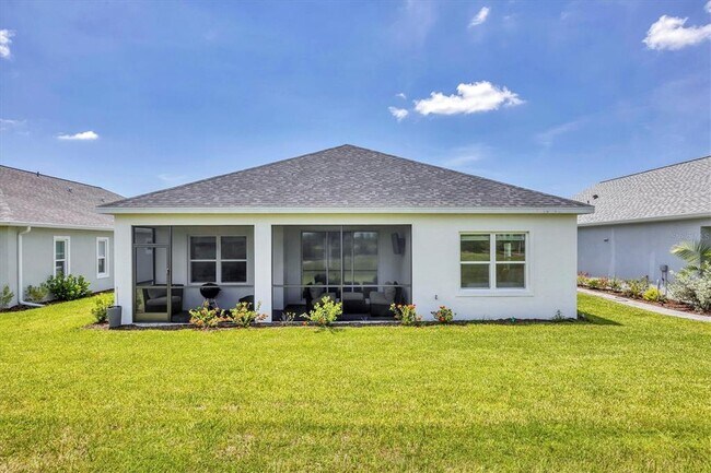 Building Photo - 10108 Hammock Brook Dr