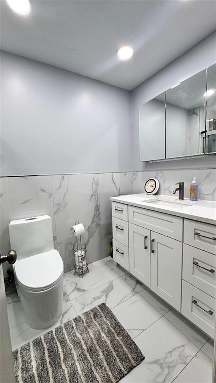 Building Photo - 1463 E 103rd St