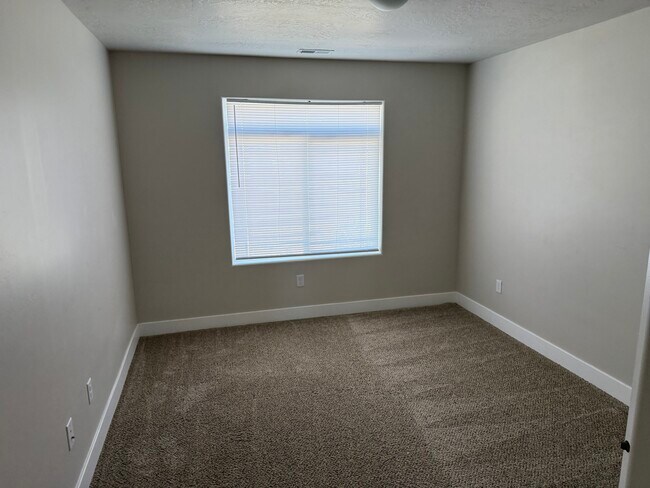 Building Photo - 1825 N Lund Hwy