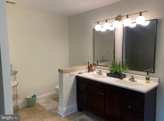 Building Photo - 44947 Blackistone Cir