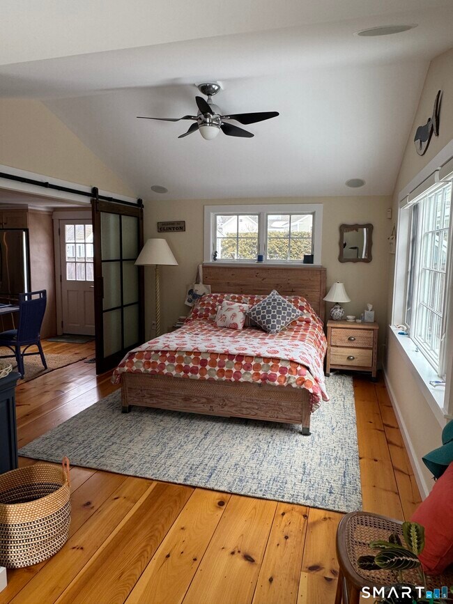 Building Photo - 84 Waterside Ln