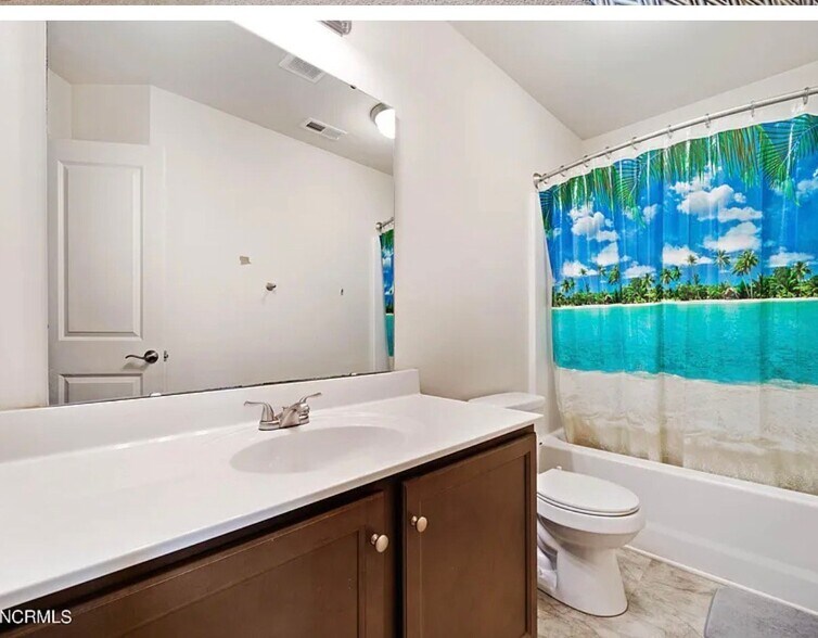 Building Photo - 243 Boyington Pl Rd