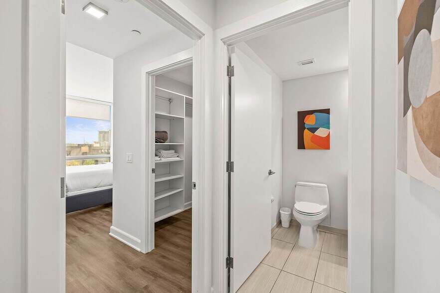 Building Photo - 355 Atlantic St