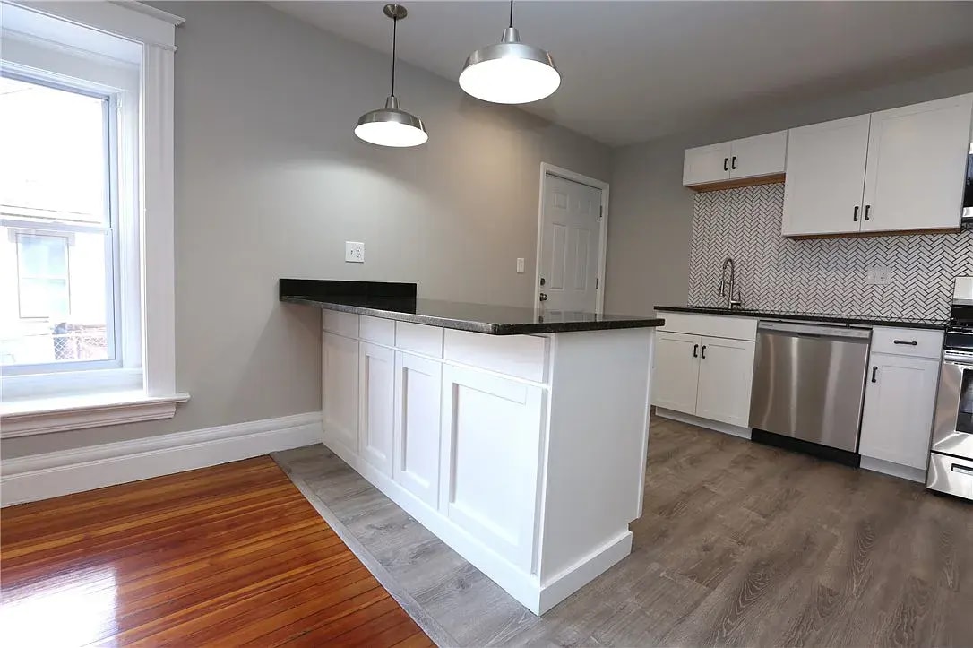 Building Photo - 1 Stebbins St