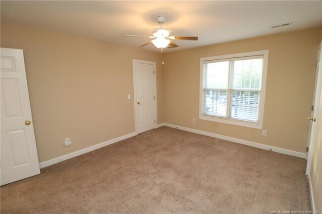 Building Photo - 2637 Broad Oaks Pl