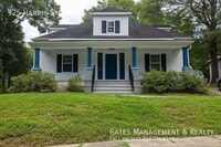 Building Photo - 925 Harris St
