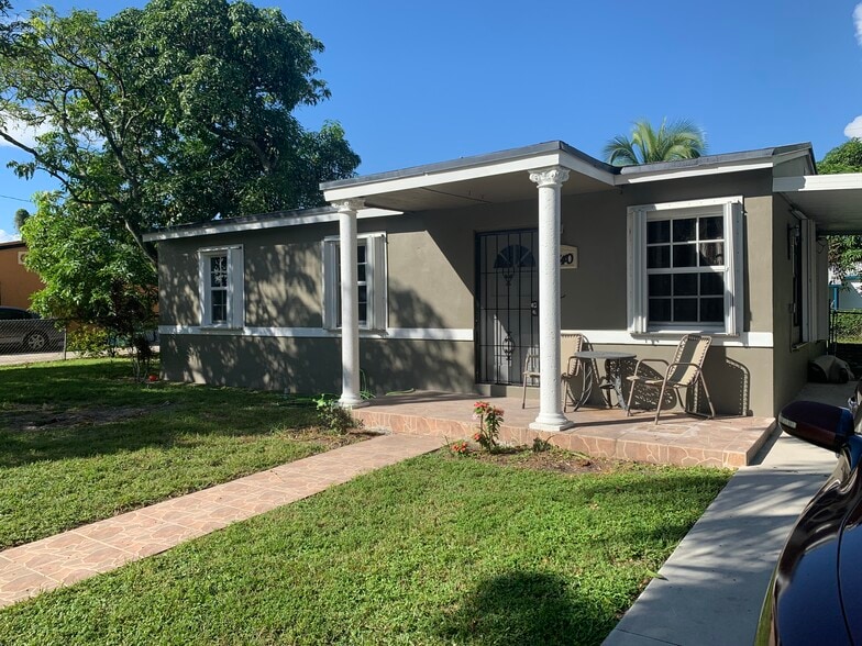 Primary Photo - 16340 NW 17th Ct