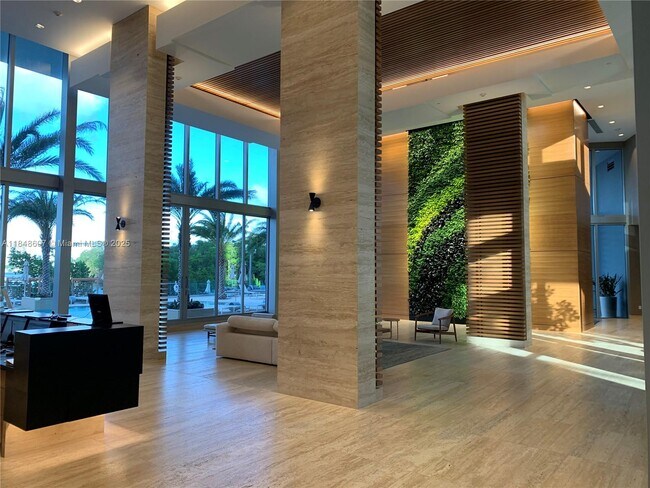 Building Photo - 16385 Biscayne Blvd