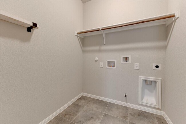 Building Photo - 153 Nogalito Wy