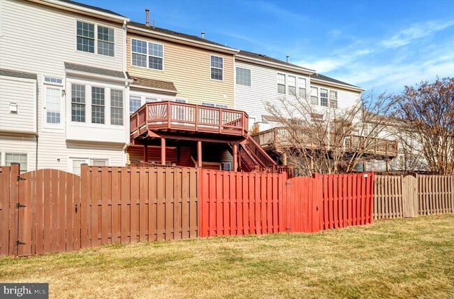 Building Photo - 43787 Virginia Manor Terrace