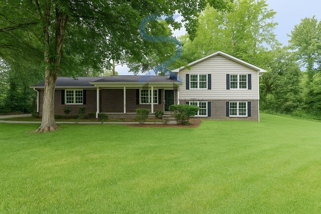 Primary Photo - 43 Country Square Way