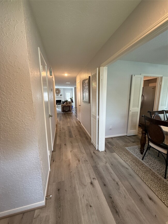 Building Photo - 14331 Still Meadow Dr