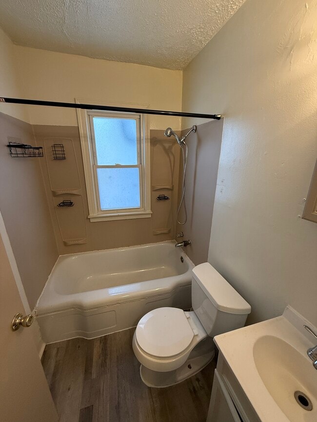 Building Photo - 7251 Hudson Ave