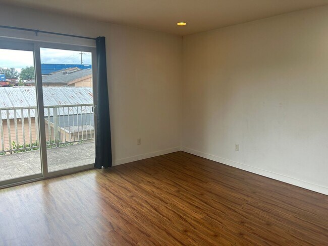 Building Photo - 5702 Bass Dr