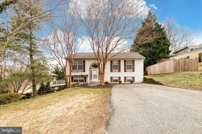 Building Photo - 1193 Bayview Vista