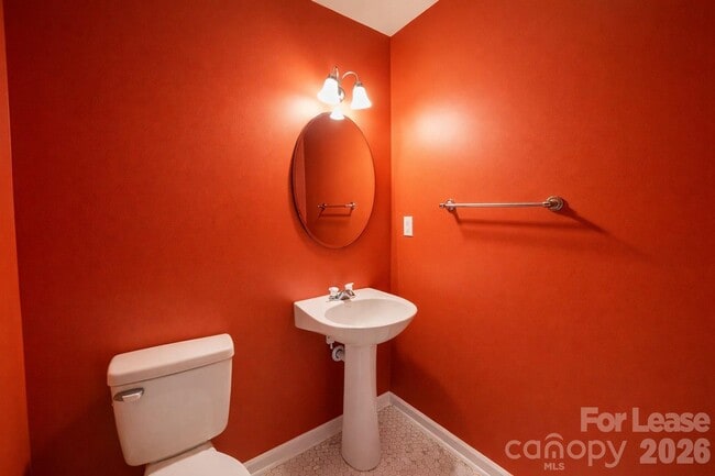 Building Photo - 4831 Stowe Derby Dr