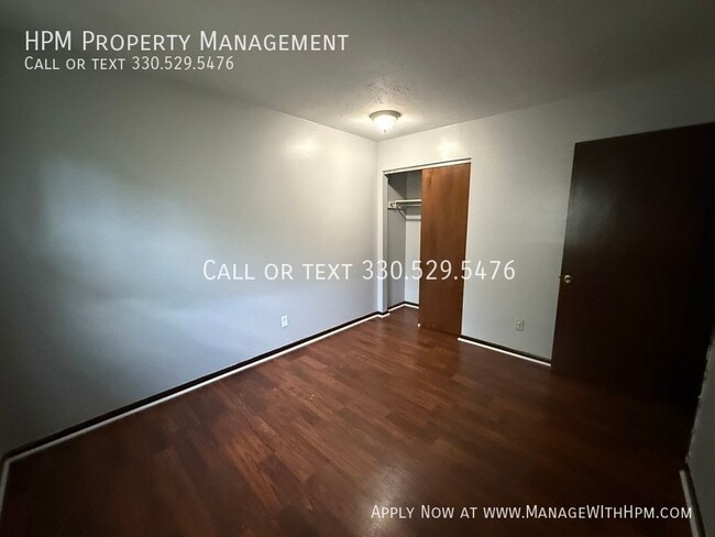 Building Photo - 6576 Ravenwood Ave NW
