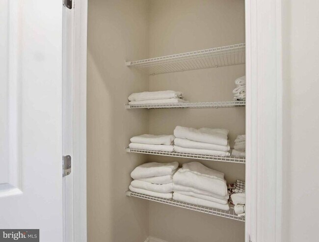 Building Photo - 3289 Watershed Blvd