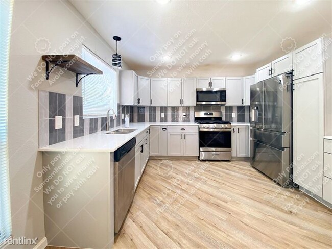 Building Photo - 4705 Quicksilver Blvd