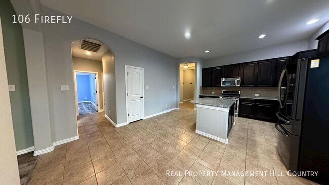 Building Photo - 106 Firefly-