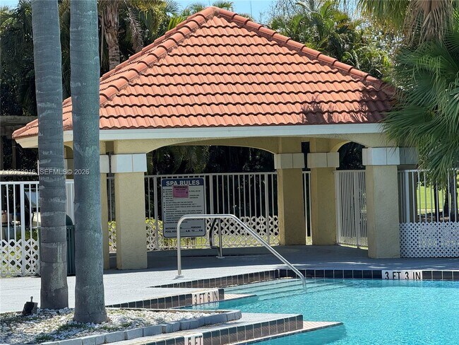 Building Photo - 417 Vista Isles Dr