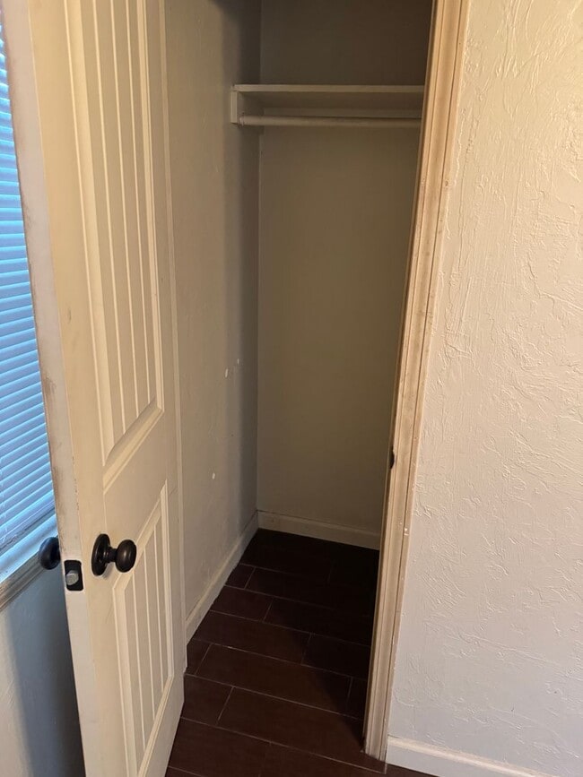 Building Photo - 2315 ½ N Gatewood Ave – Oklahoma City, OK ...