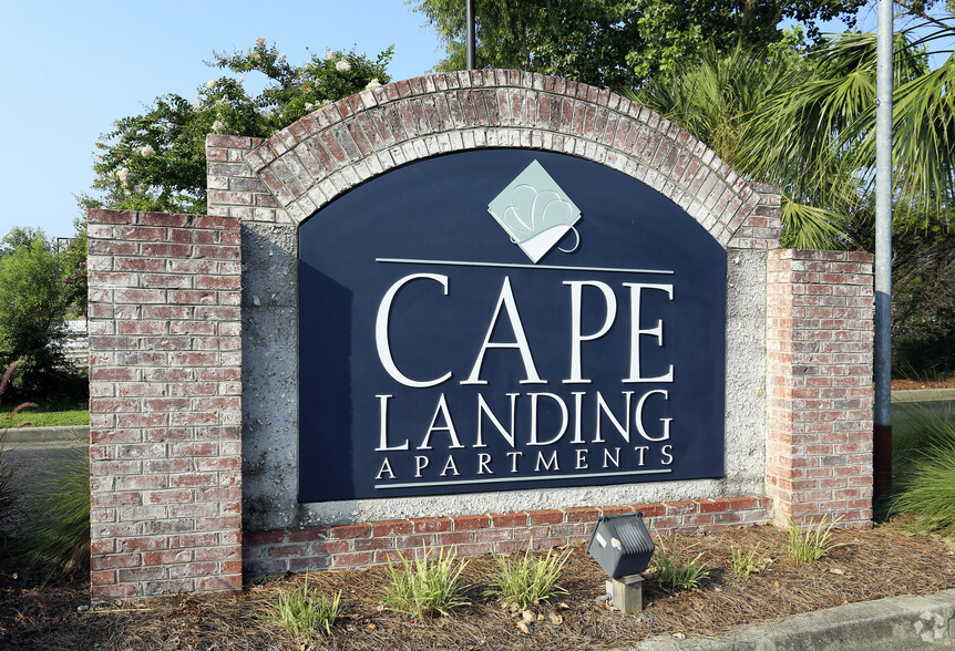 Primary Photo - Cape Landing