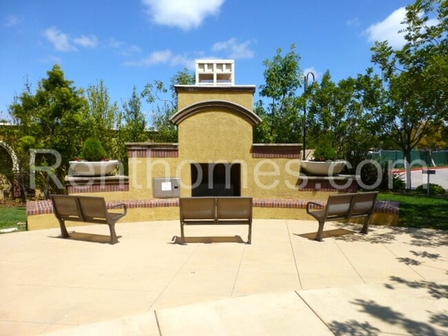 Building Photo - 8926 Spectrum Center Blvd