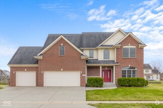 Building Photo - 2069 Pawnee Ct E
