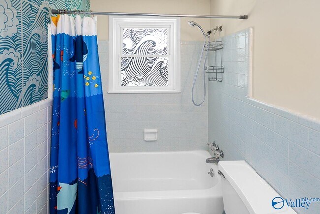 Building Photo - 12122 Chicamauga Trail SE