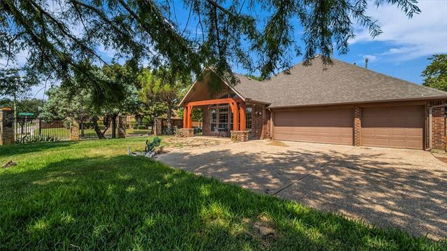 Building Photo - 881 Winchester Dr