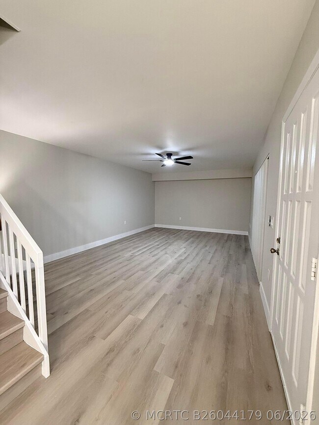 Building Photo - 205 Charter Way
