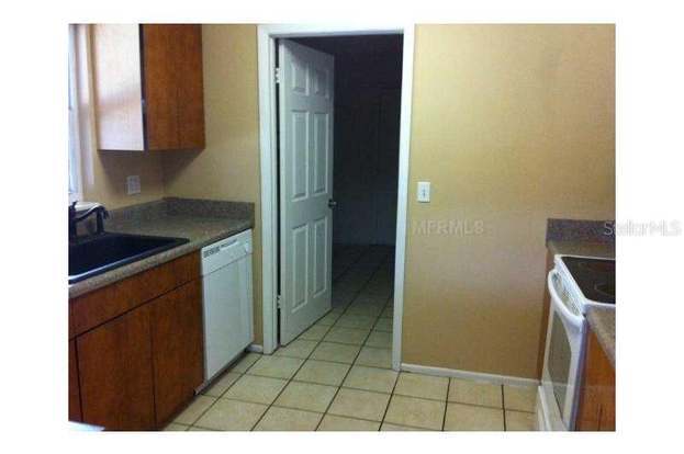 Building Photo - 2753 Foxdale Dr